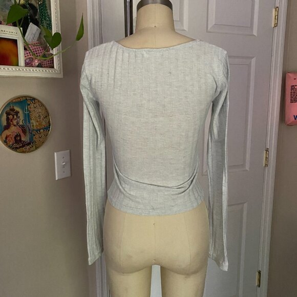 ARDENE Green Tea Ribbed Knit RETRO 90s Long sleeve Crop Top *SMALL* - Picture 4 of 5